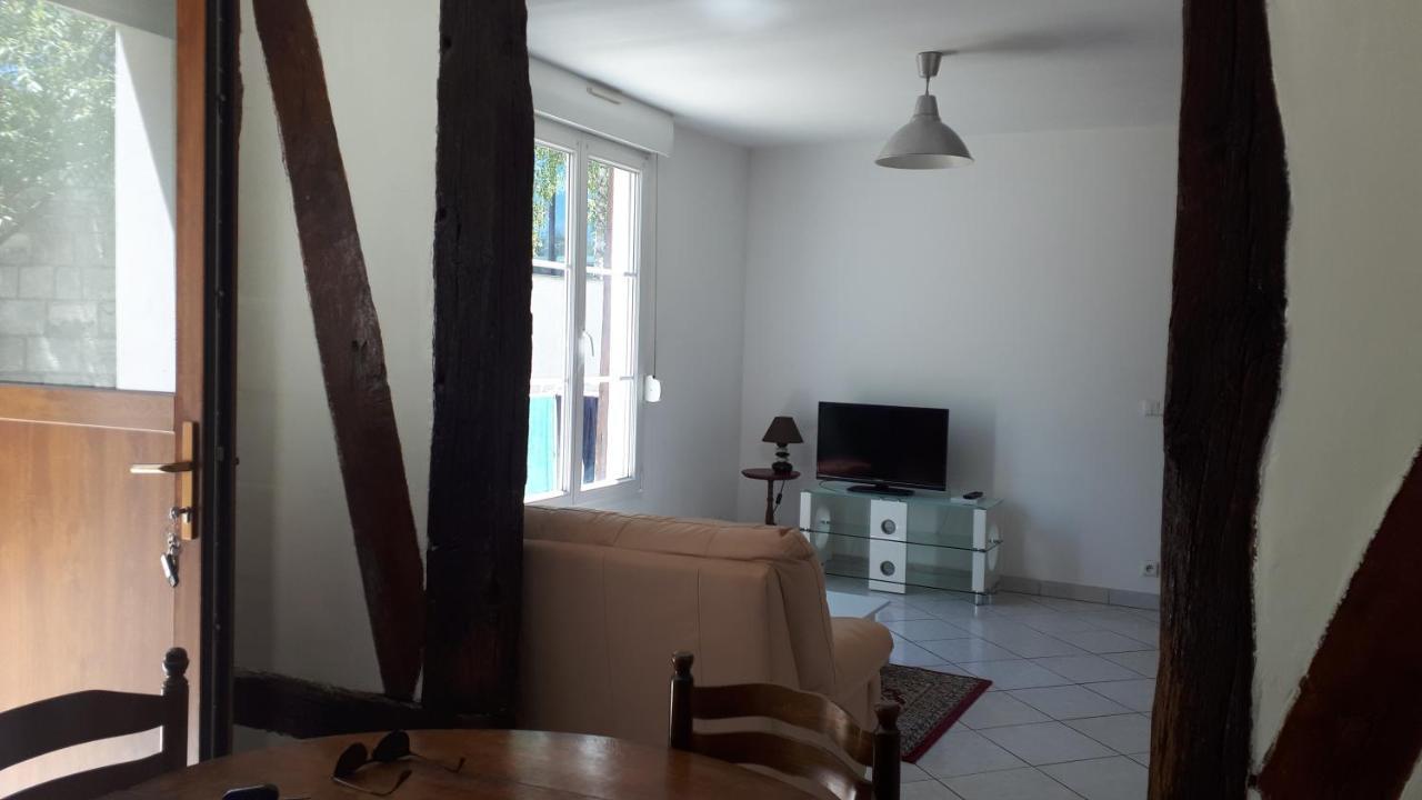 F4 Dans Maison Au Calme Pres Du Centre De Chalons En Champagne Eksteriør bilde