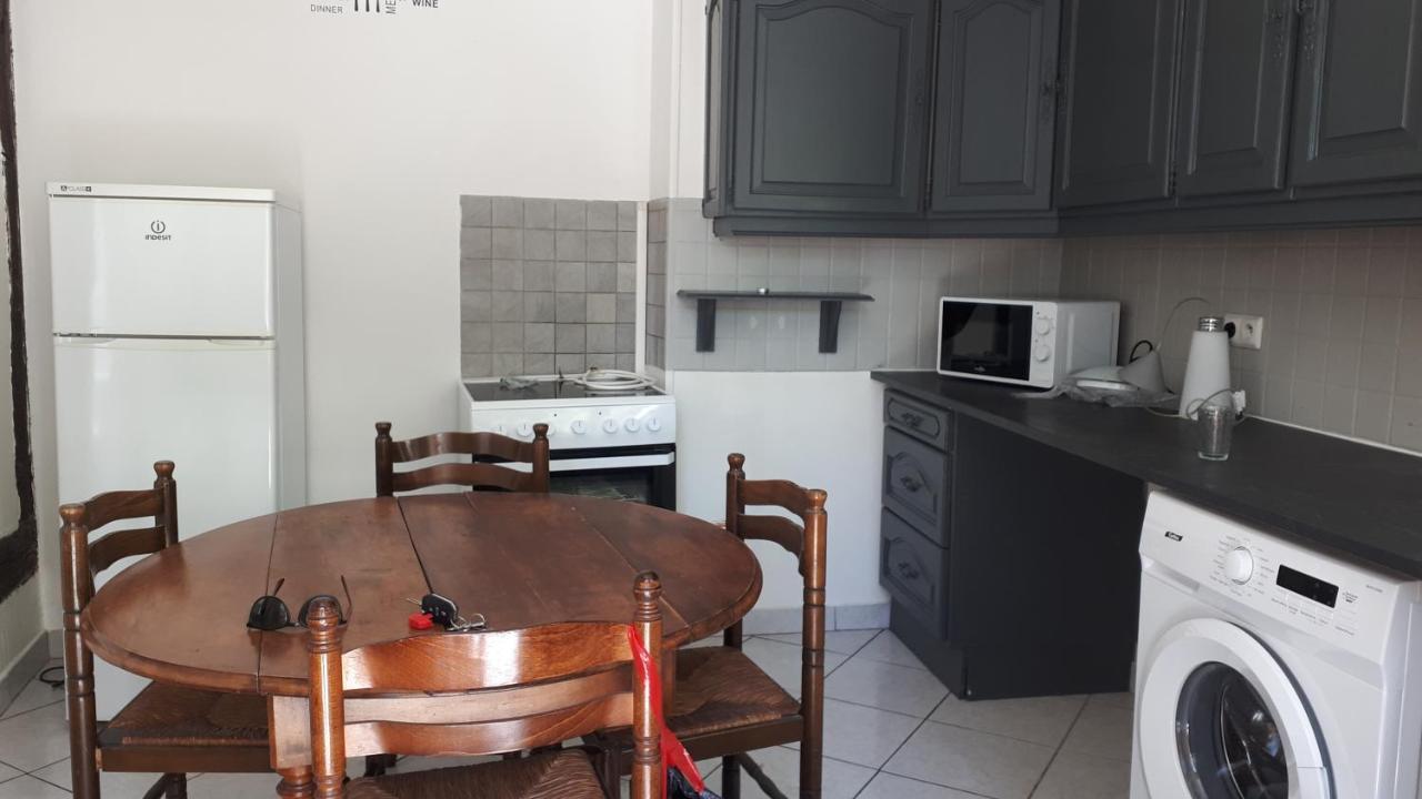 F4 Dans Maison Au Calme Pres Du Centre De Chalons En Champagne Eksteriør bilde